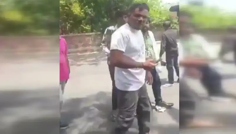 11A Yolcusunun Unutulmaz Hikayesi: "Biri Beni Yakaladı" Anları