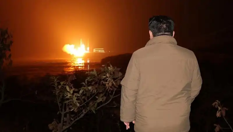 Kuzey Kore’nin Silah Testleri: Amerikan Halkının Üzerine Düşen Yük