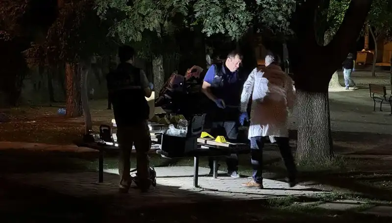 Husumet Kanlı Bitti: Bir Can Gitti, İki Kişi Yaralandı!