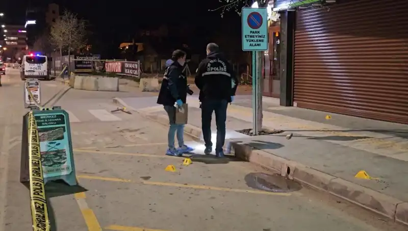 Pideci Dükkanında Korkunç Kavga: Bir Ölü, Üç Yaralı!