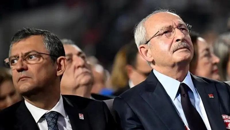 CHP Kurultayı: Kılıçdaroğlu’nun Adaylığı Hakkında Sıcak Gelişmeler