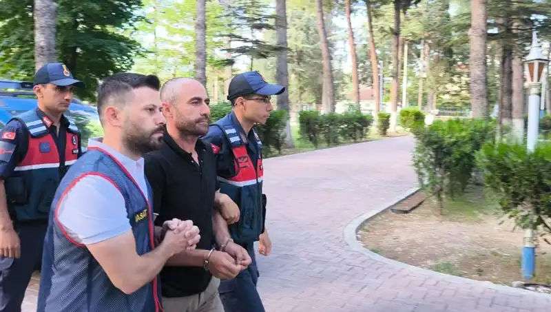 140 Kez Hırsızlık Yapan Çeteden 1 Şüpheli Tutuklandı, Diğerleri Peşinde!